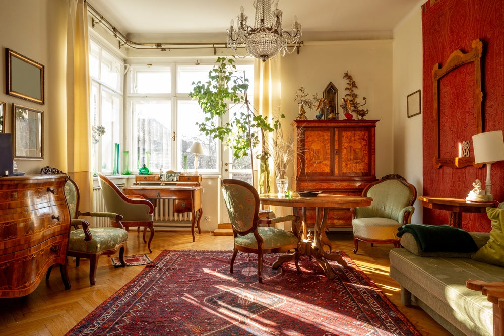 ANTIQUES