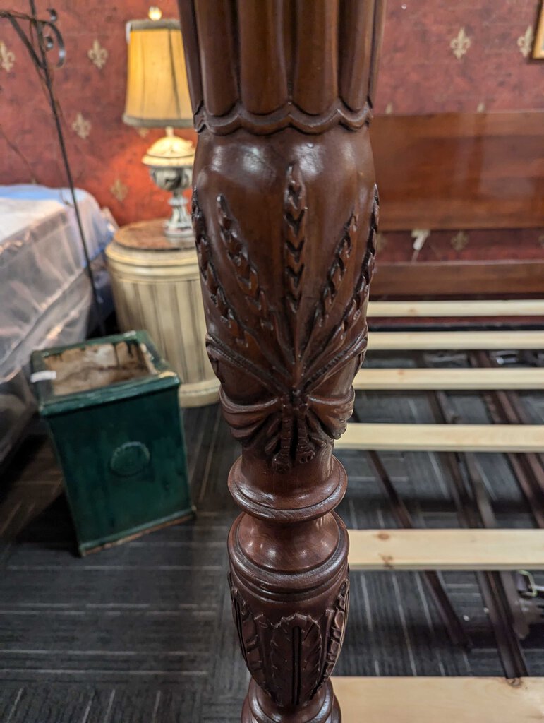 Ethan Allen Queen Size Four Post Bed