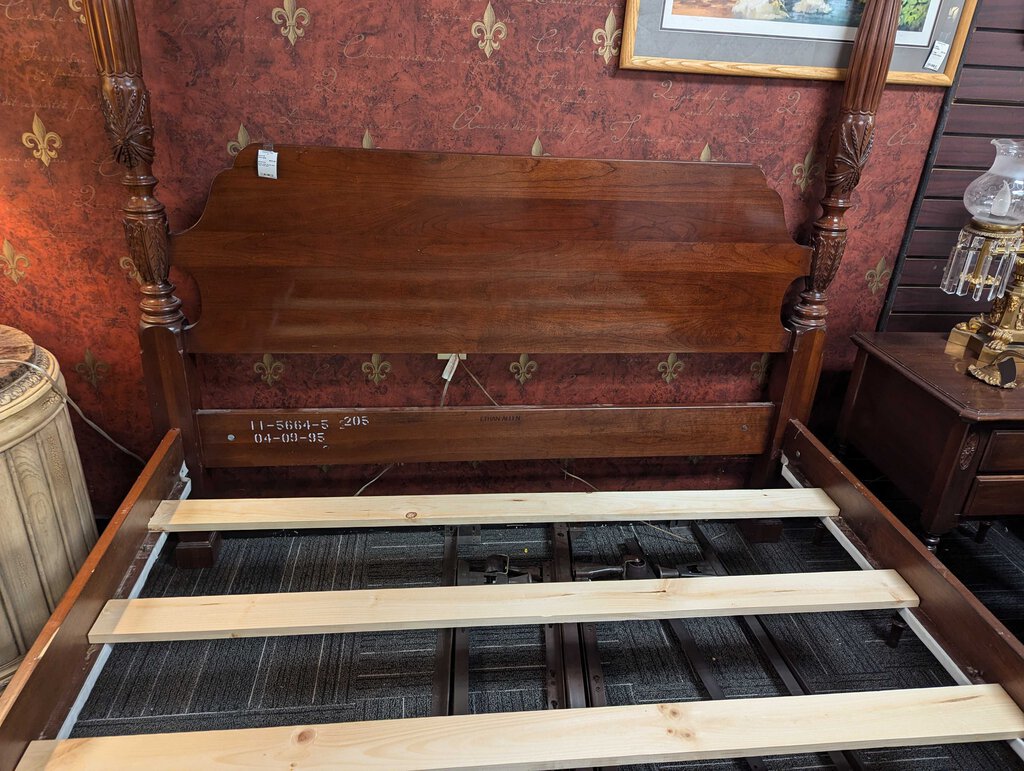 Ethan Allen Queen Size Four Post Bed