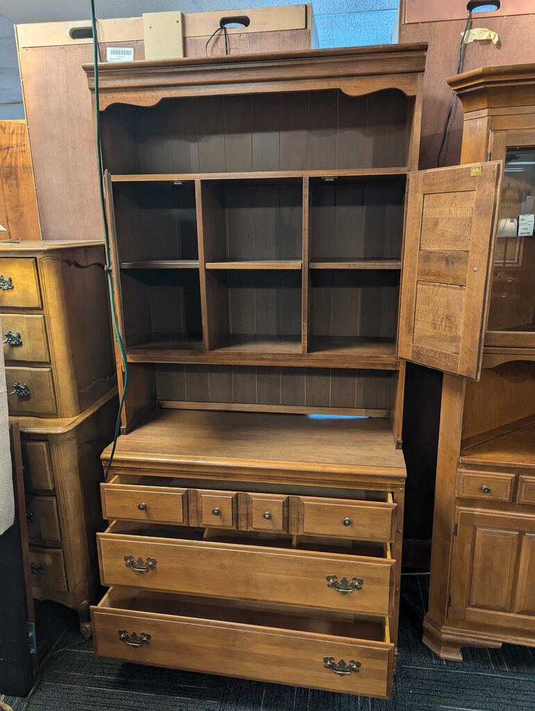 Heywood Wakefield Maple Cabinet