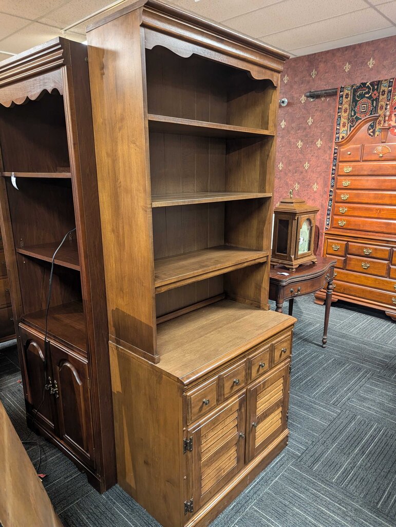 Heywood Wakefield Maple Cabinet