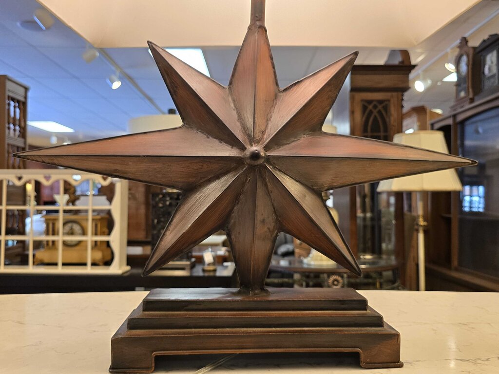 Metal Star Country Lamp