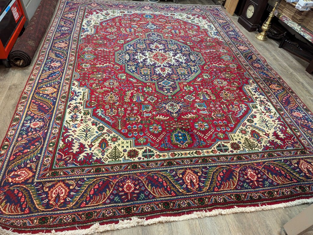 Hand Woven Wool Area Rug 9' x 12' Has Some Wear And Discoloration