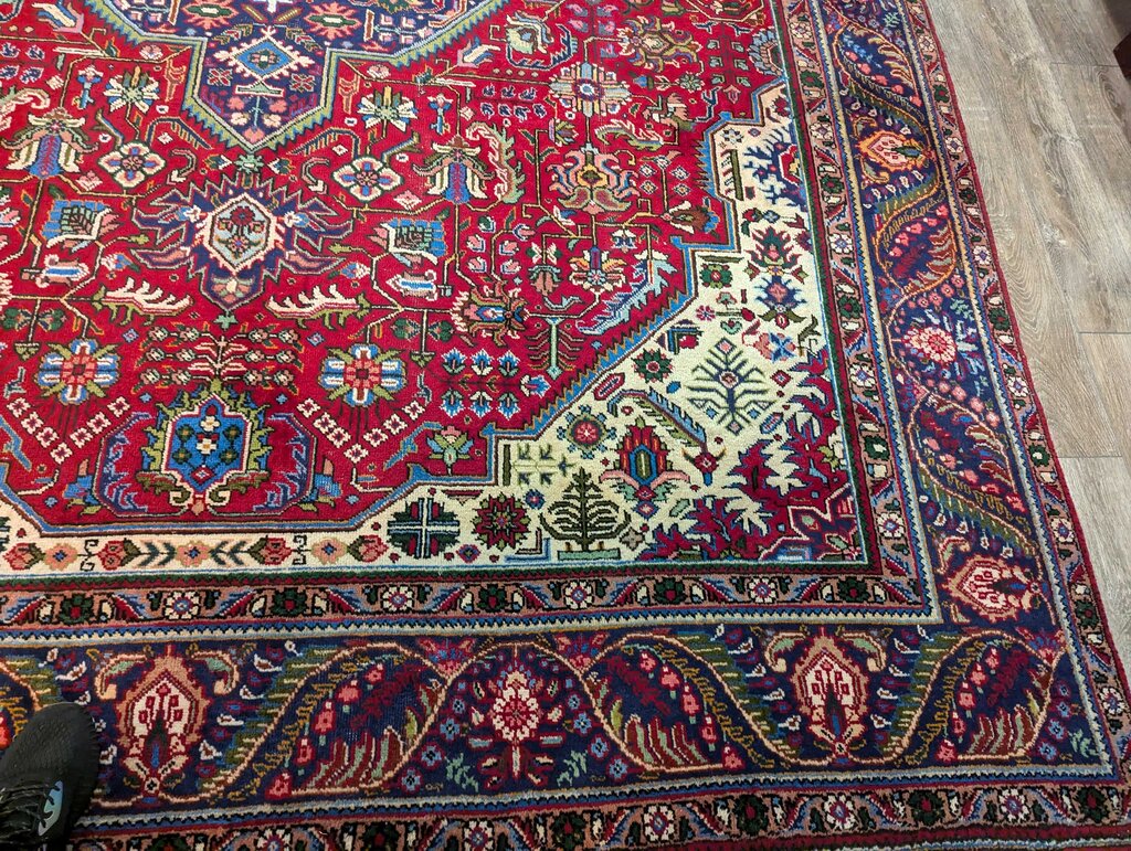 Hand Woven Wool Area Rug 9' x 12' Has Some Wear And Discoloration