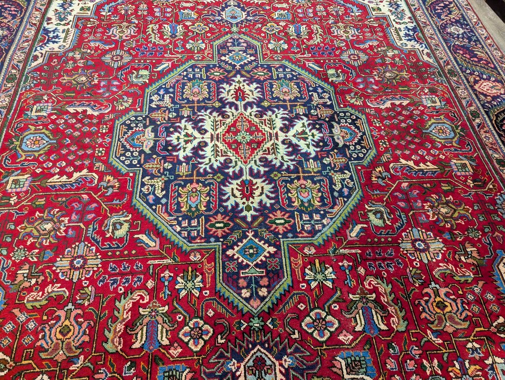 Hand Woven Wool Area Rug 9' x 12' Has Some Wear And Discoloration