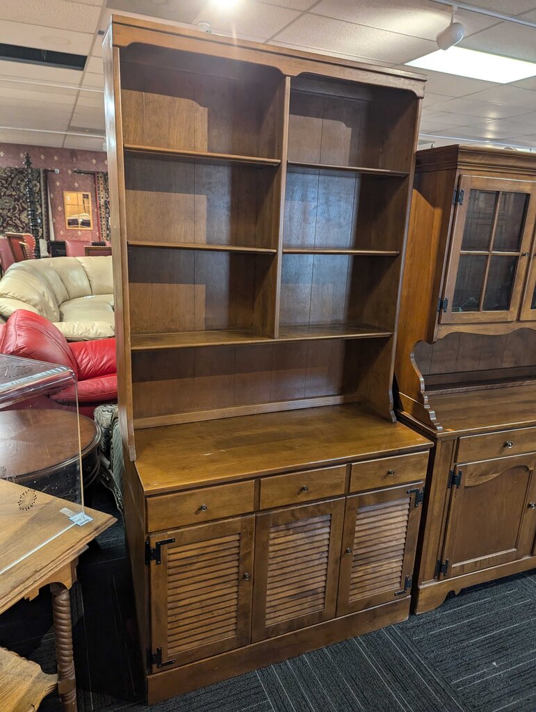 Ethan Allen Maple Bookshelf With Storage