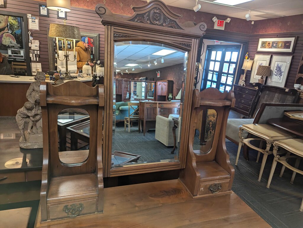 Victorian Dresser With Mirror