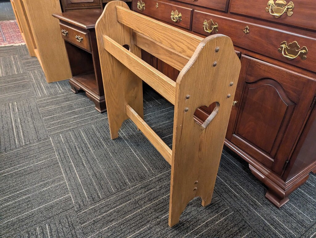 Oak Quilt Rack