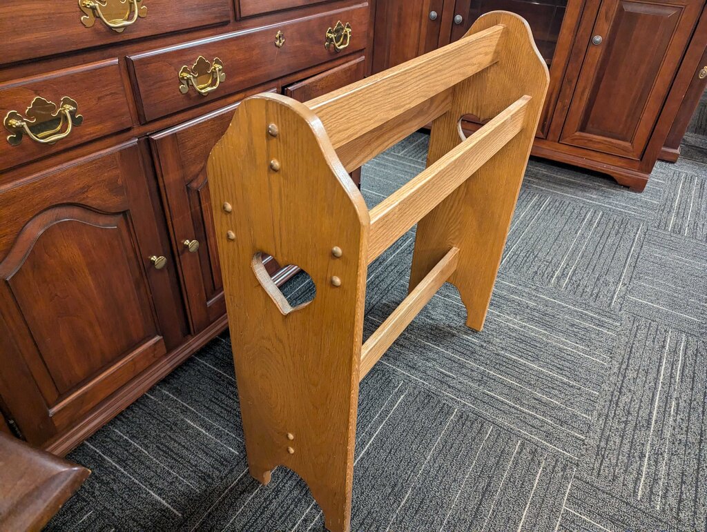 Oak Quilt Rack