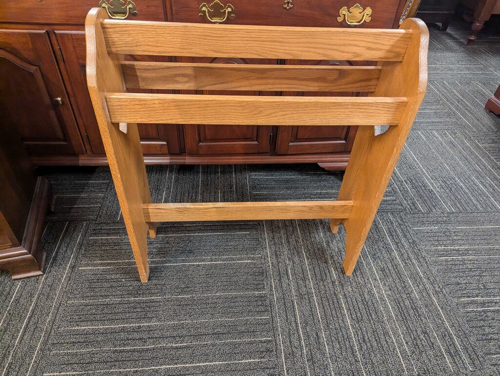 Oak Quilt Rack