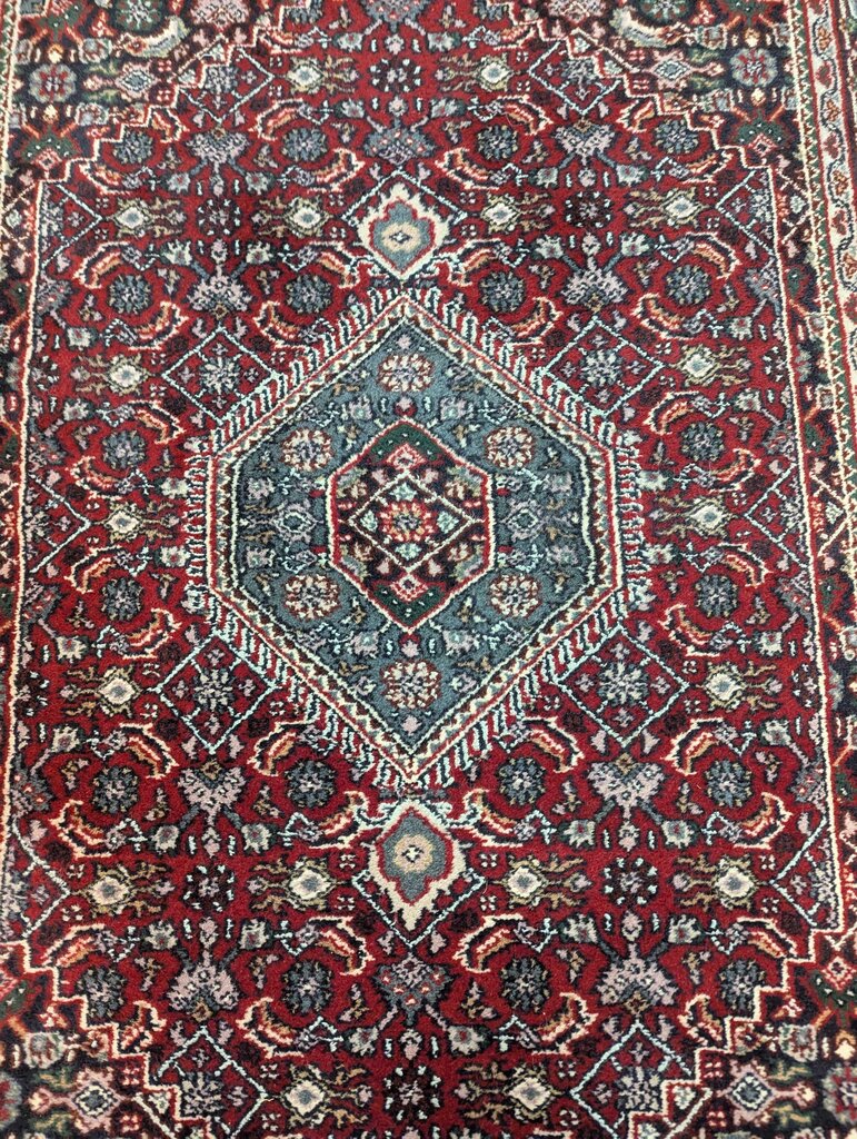 Hand Woven Wool Rug 48'' x 77'' Some Fringe Is Gone