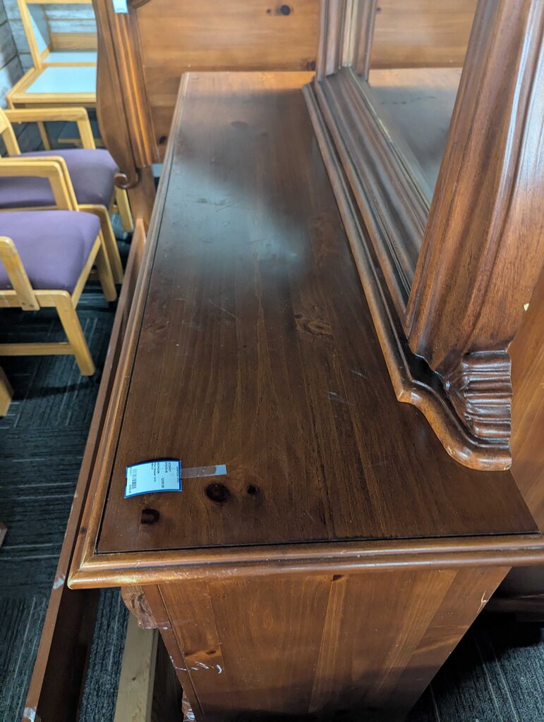 Pine Dresser With Mirror