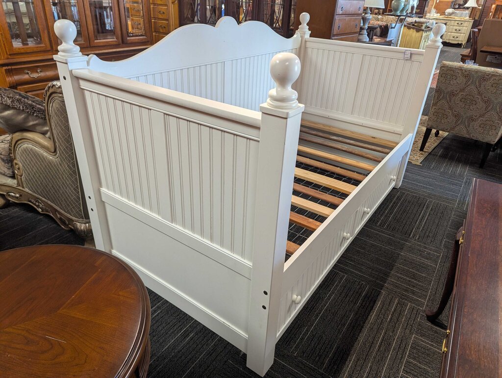 Modern Daybed By Young America