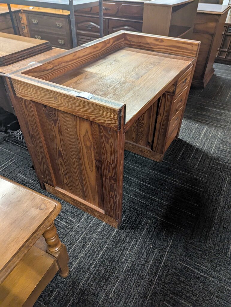 This End Up Desk