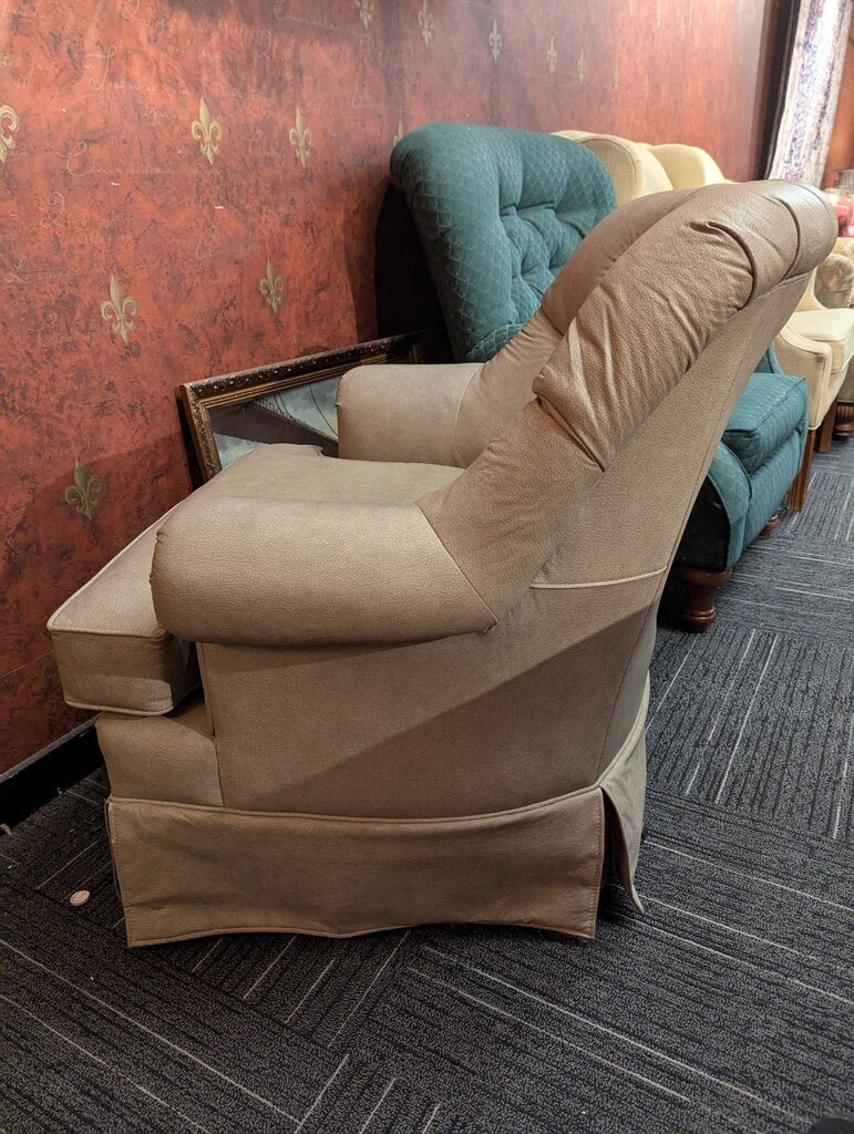 Vinyl Fairfield Chair