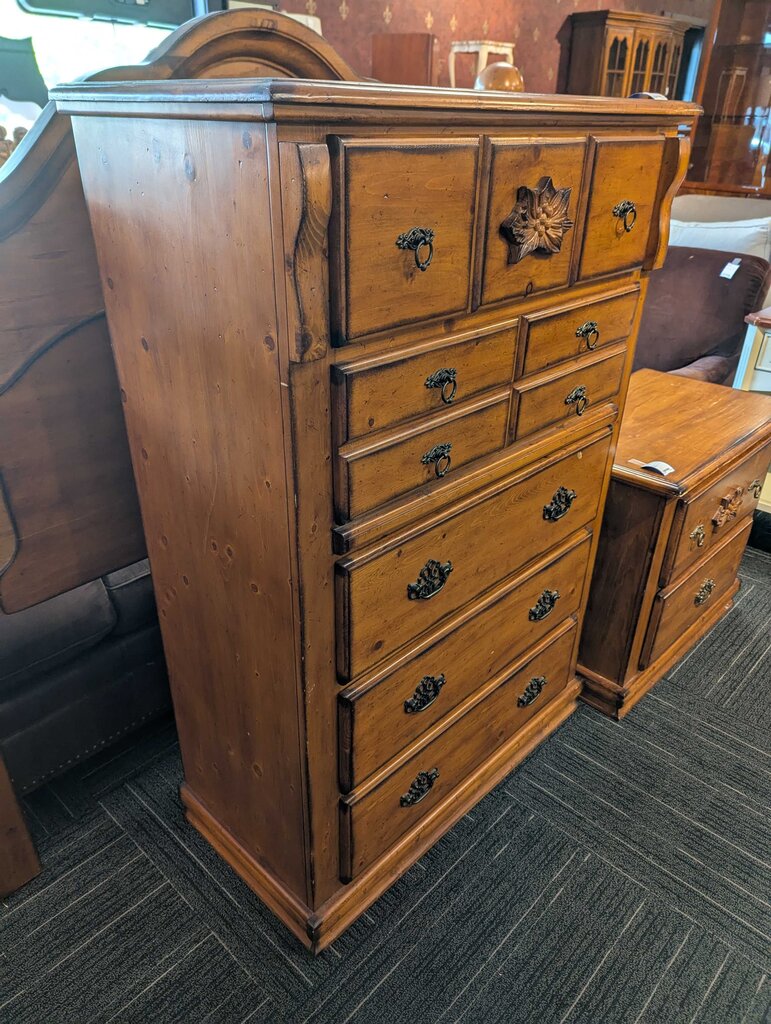 Modern Chest Of Drawers