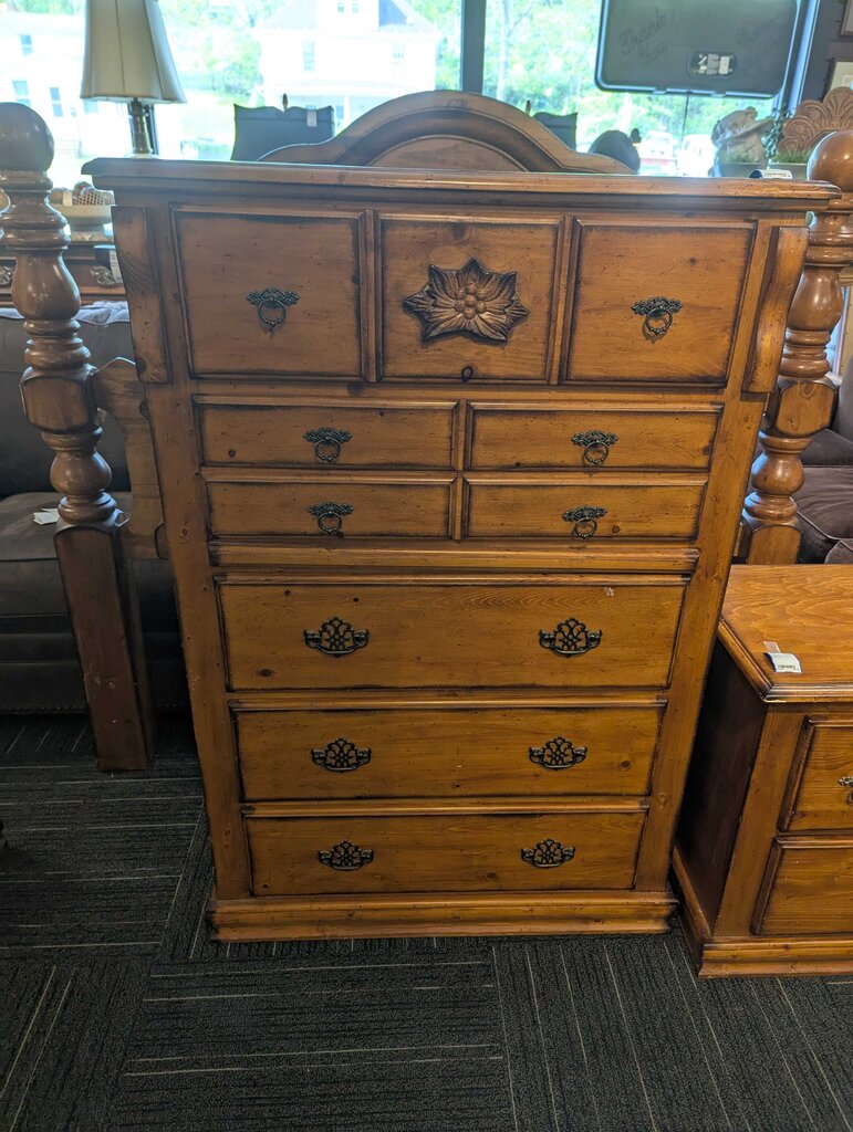 Modern Chest Of Drawers