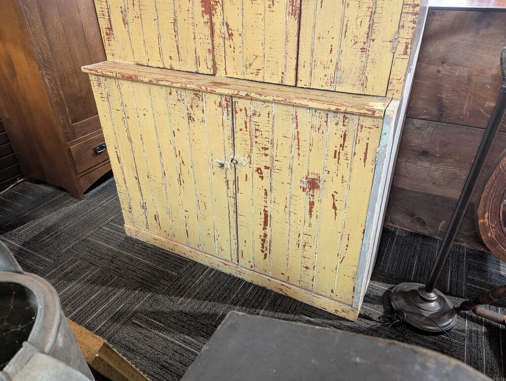 Primitive Step Back Jelly Cupboard