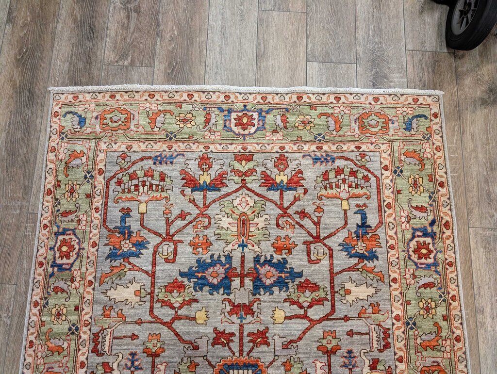Stunning Contemporary Hand Woven Heriz - Serapi Wool Rug w/ Soft Grey & Dark Blues Tones 6'5" by 4'5"