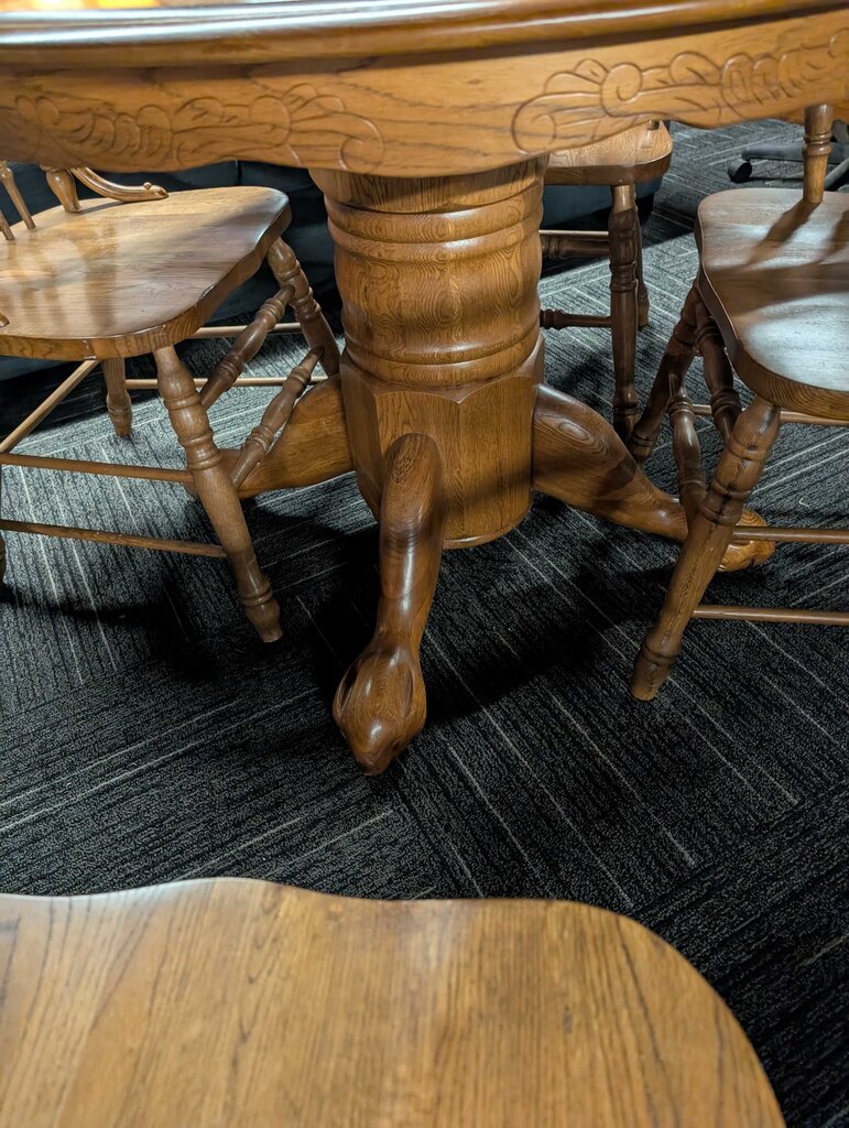 Oak Table With Four Chairs