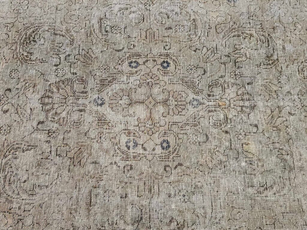 Modified to Round Antique Revival Contemporary Flat Weave Persian Medallion Wool & Silk Rug 9'9"