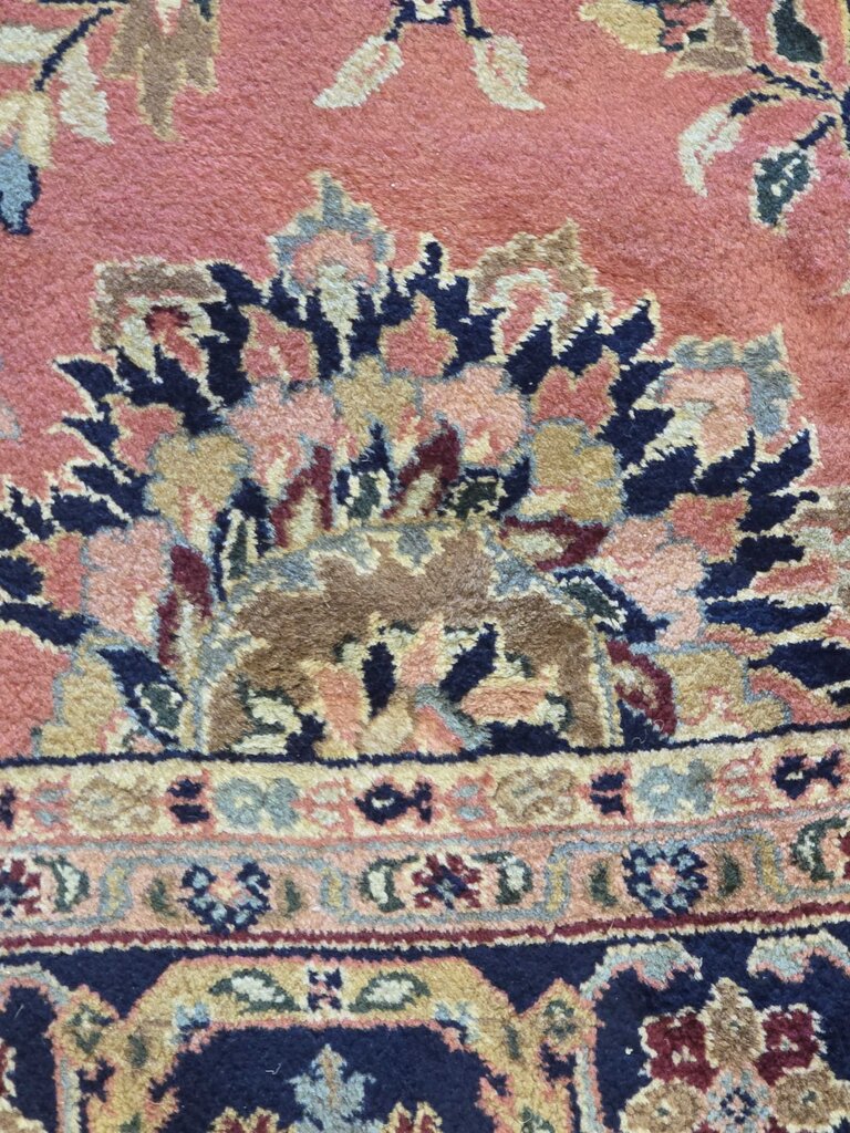 Vintage Hand Woven Wool Persian Kashan Carpet 9'5" by 6'