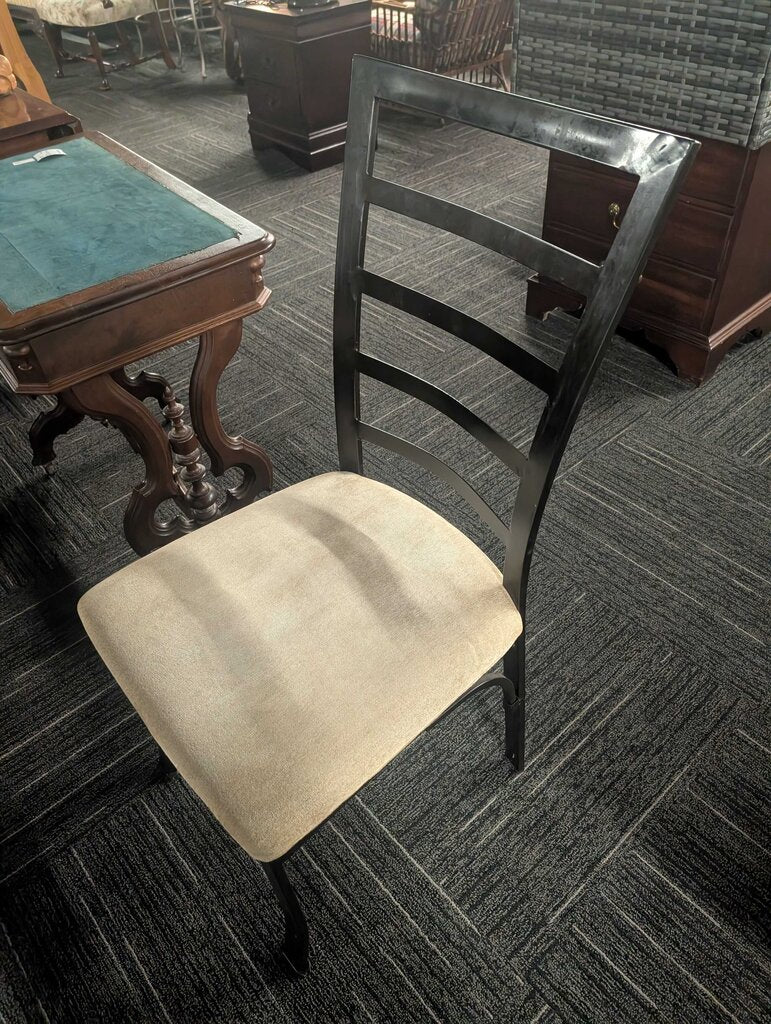 Contemporary Round Glass Dining Room Table w/ Four Chairs