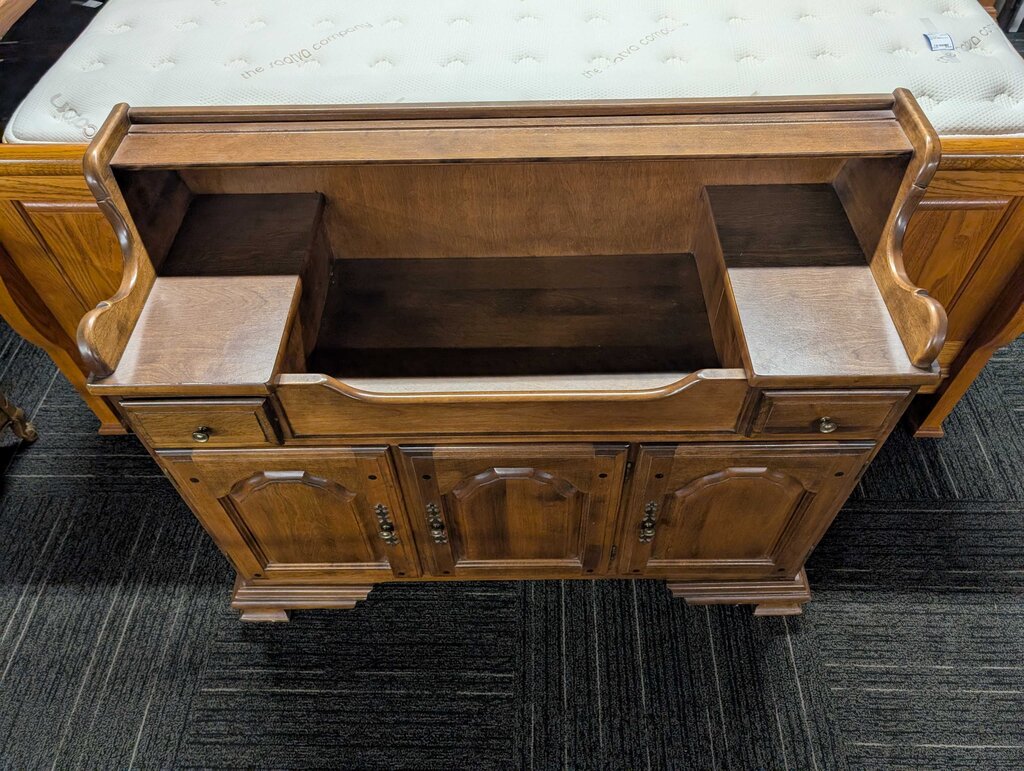 Temple Stuart Maple Server