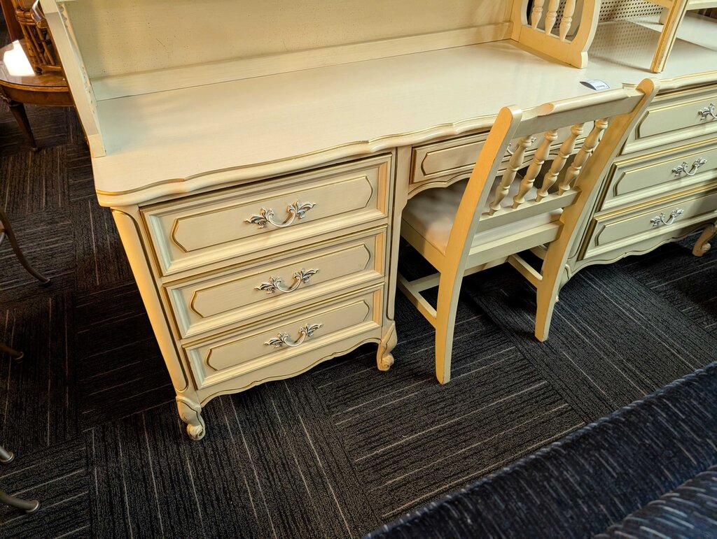 French Provincial Desk With Chair