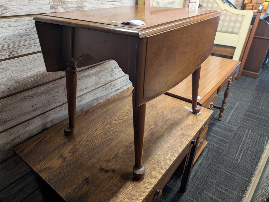 Drop leaf Side Table