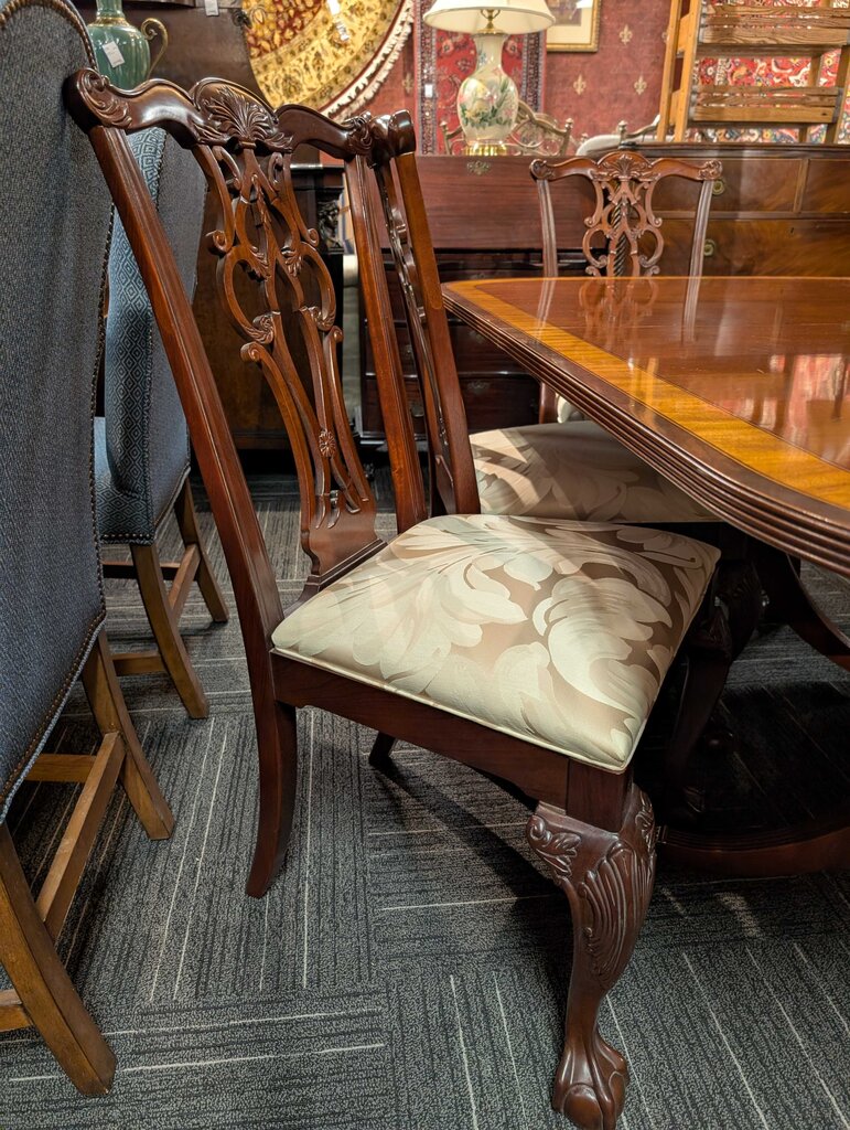 Chippendale Style Formal Ethan Allen Table With Six Chairs