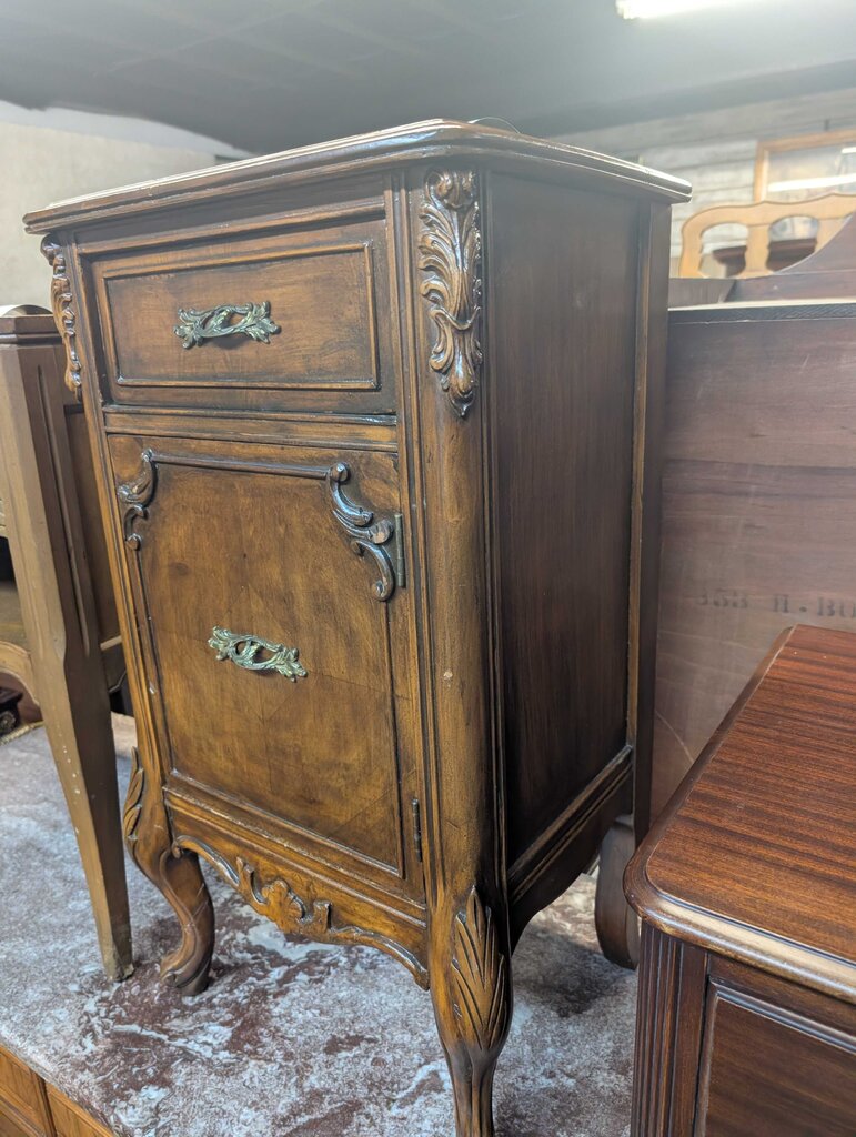 Vintage One Drawer Stand