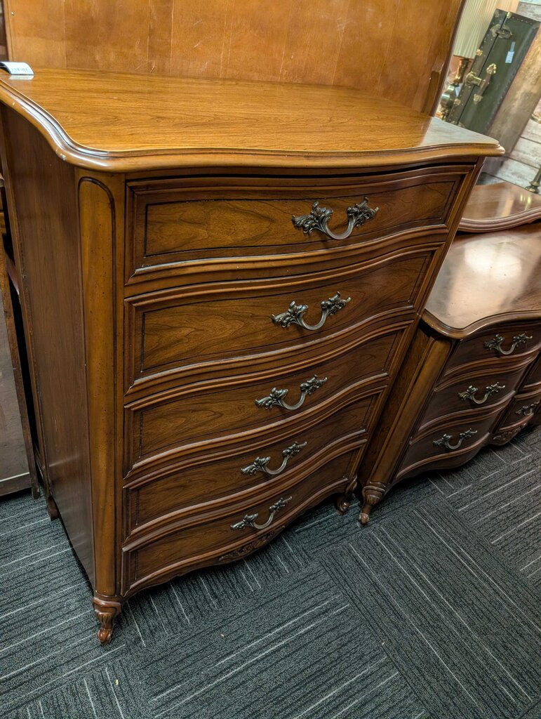 French Chest Of Drawers