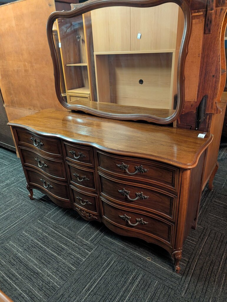 French Dresser With Mirror
