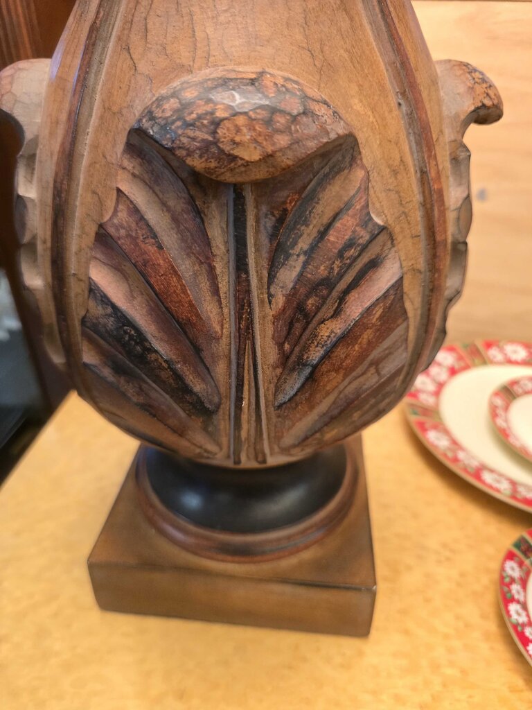Decorative Carved Look Plaster Lamp w/ Shade