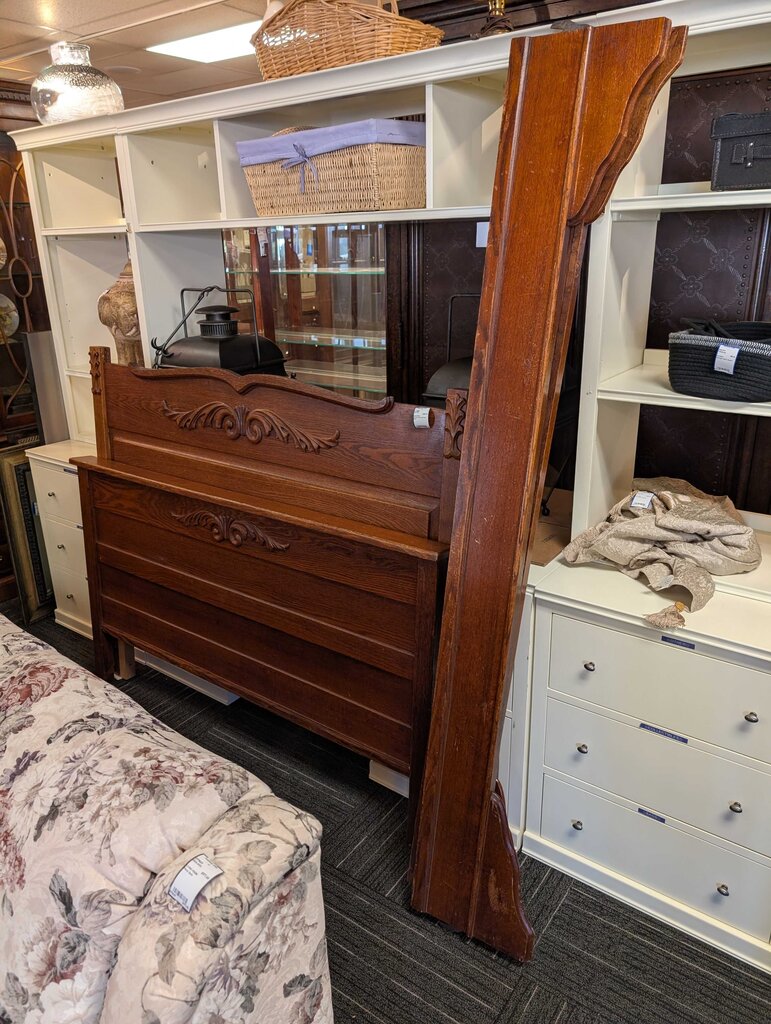 Antique Oak Full Size Bed