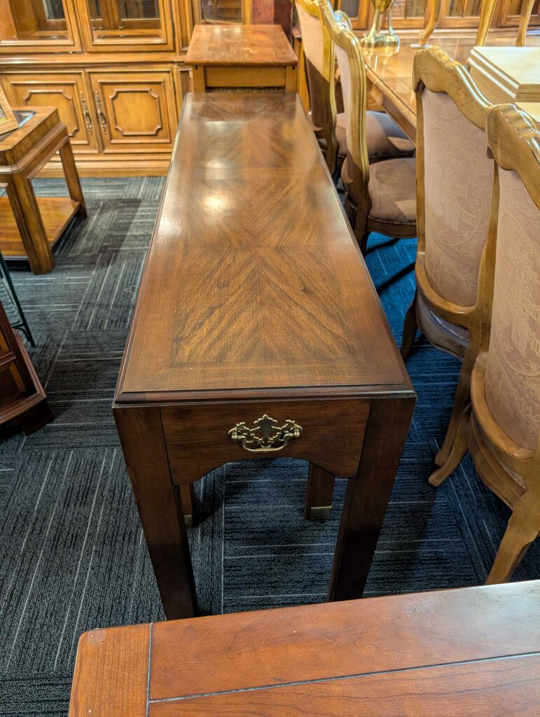 Pennsylvania House Sofa Table With Two Stools