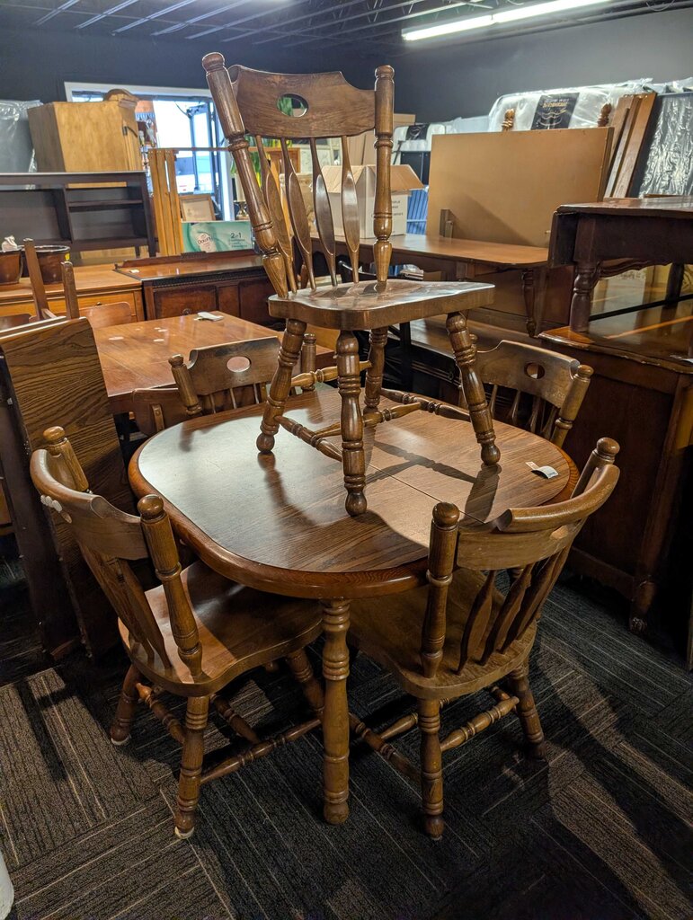 Vintage Table With Five Chairs