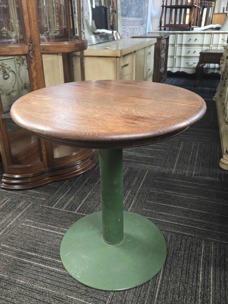 Oak Pedestal Table