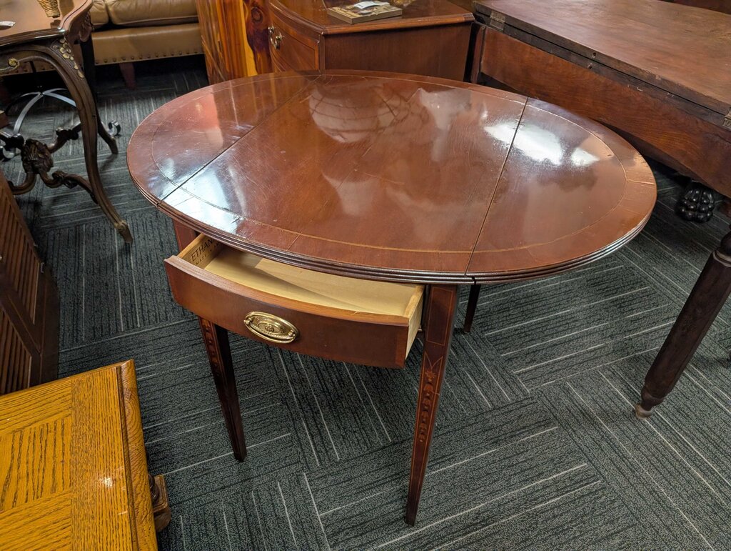 Ethan Allen Mahogany Drop Leaf Side Table