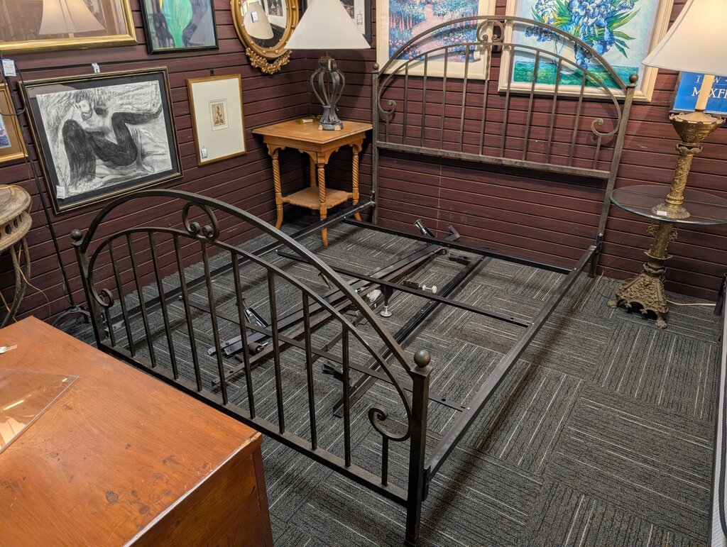 Queen Size Iron Bed