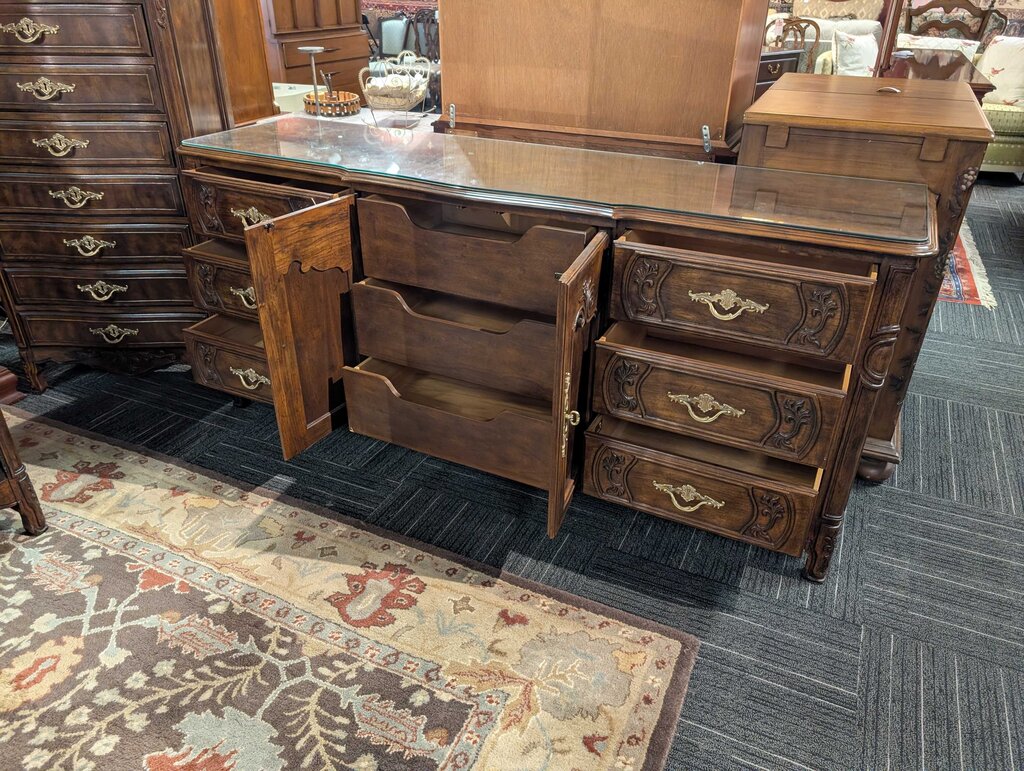 Heritage French Dresser
