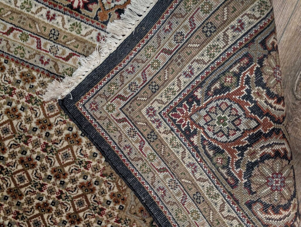 Hand Woven Wool Area Rug 8'x10'