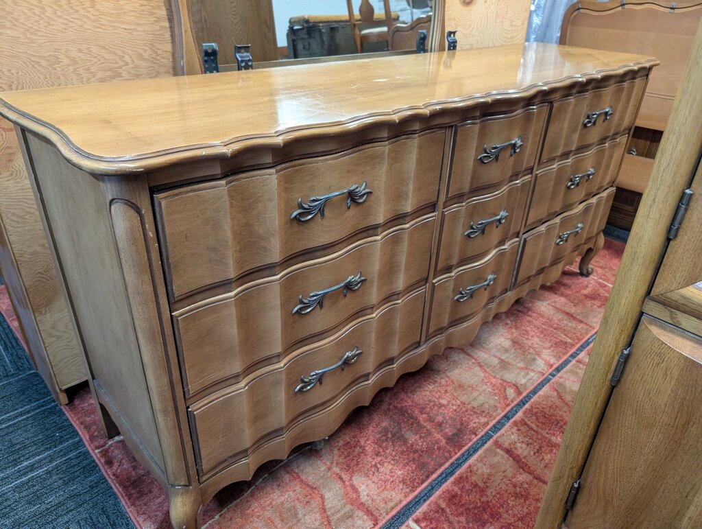 Country French Dresser With Mirror