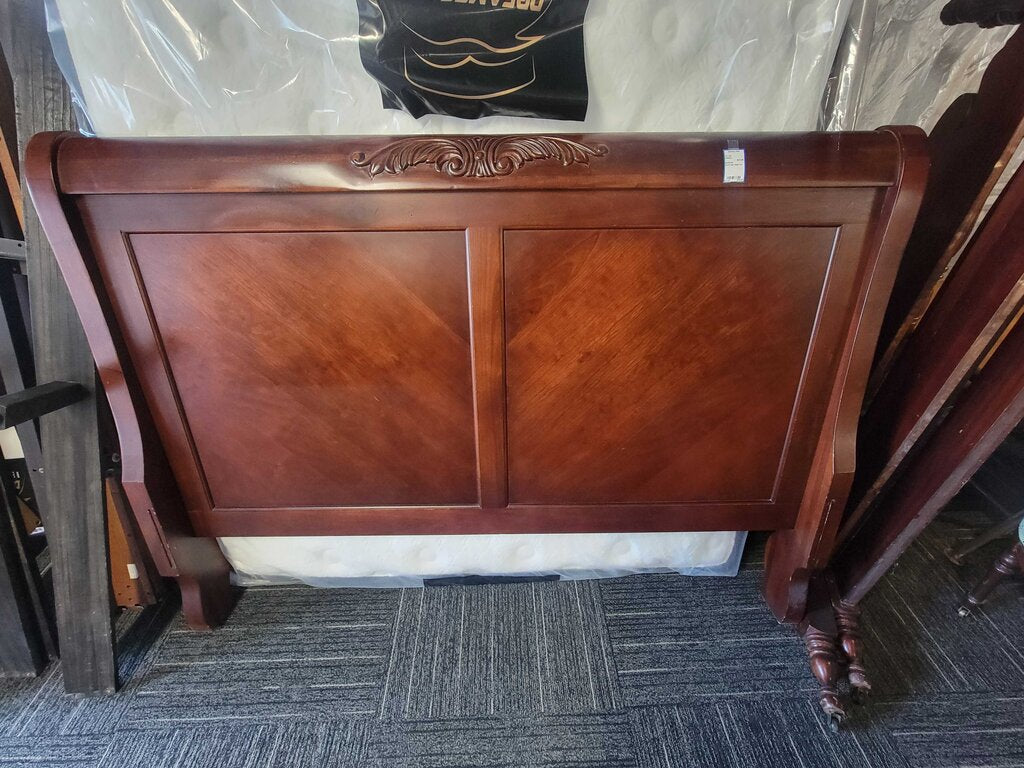 Queen Size Sleigh Bed