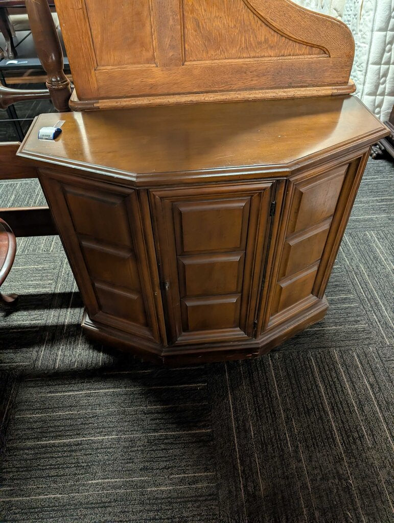 Vintage Foyer Stand