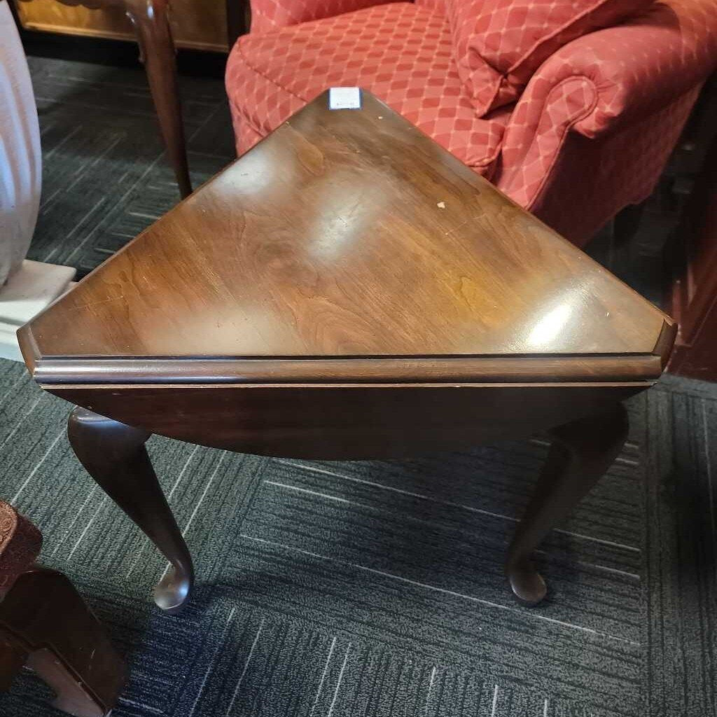 Solid Cherry Tri-Fold Occasional Table