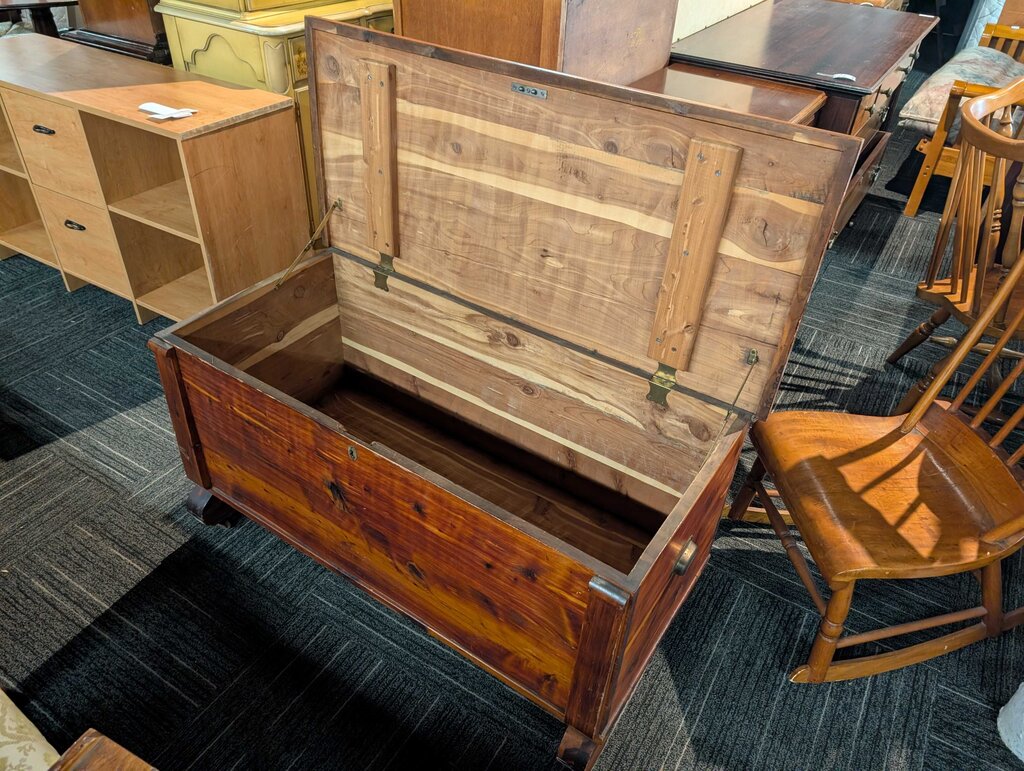 Cedar Blanket Chest