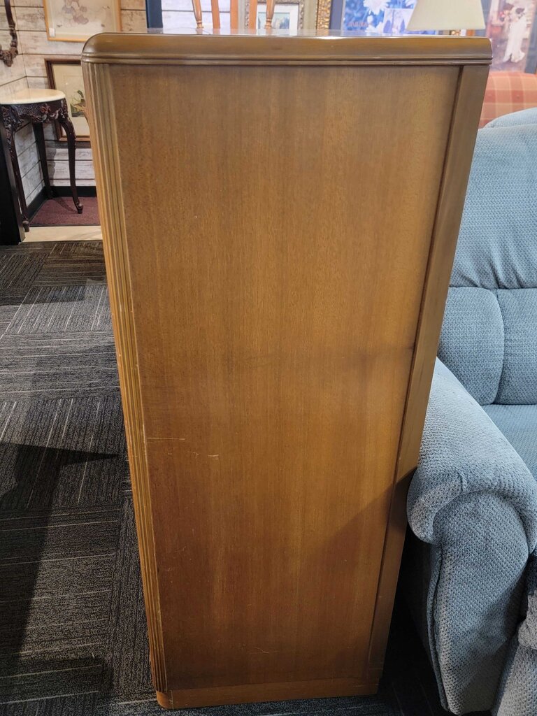 Vintage Chest Of Drawers