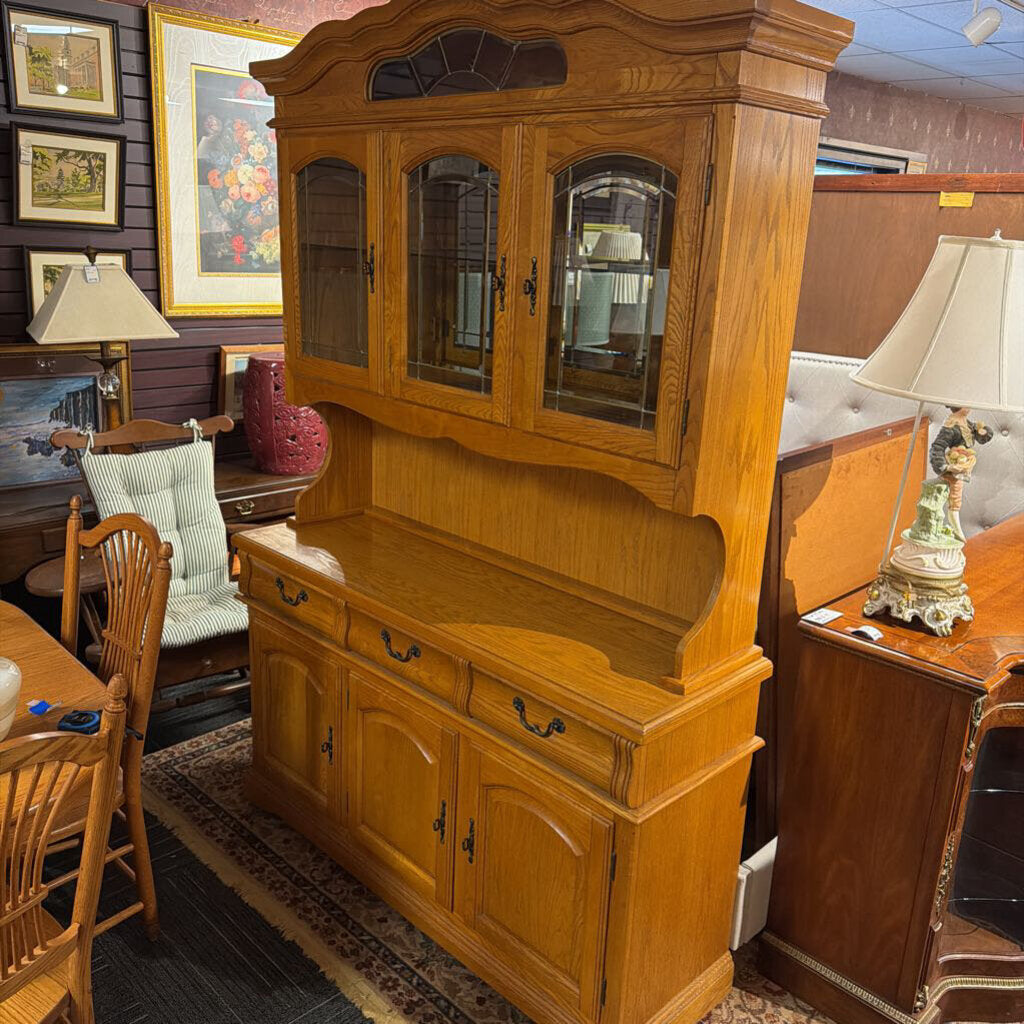 2 Piece Oak Hutch